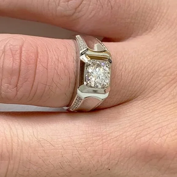 2cttw D Color VVS1 Clarity Moissanite Wedding Round Cut 925 Sterling Silver Ring
